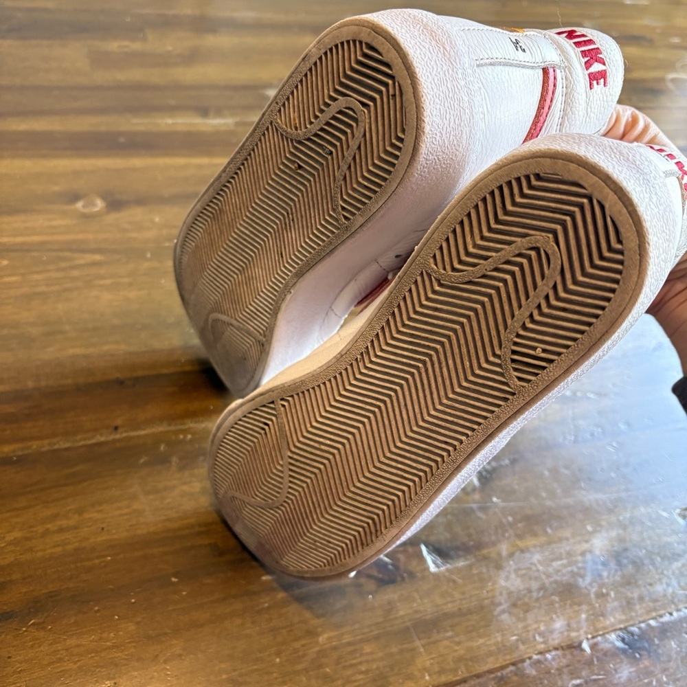 Nike Blazers Mid Lace Up Sneakers Leather Yellow Red Swoosh Mens 6 1/2 Custom - Picture 6 of 7